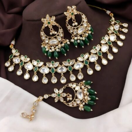 Green Stone Kundan Necklace Sets