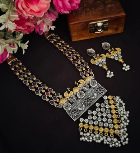 Dual tone oxidised stone necklace with matching earrings